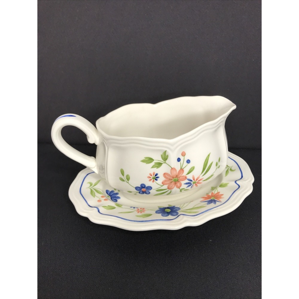 Country French Ironstone Gravy Boat with Underplate Floral Made in Japan 4453